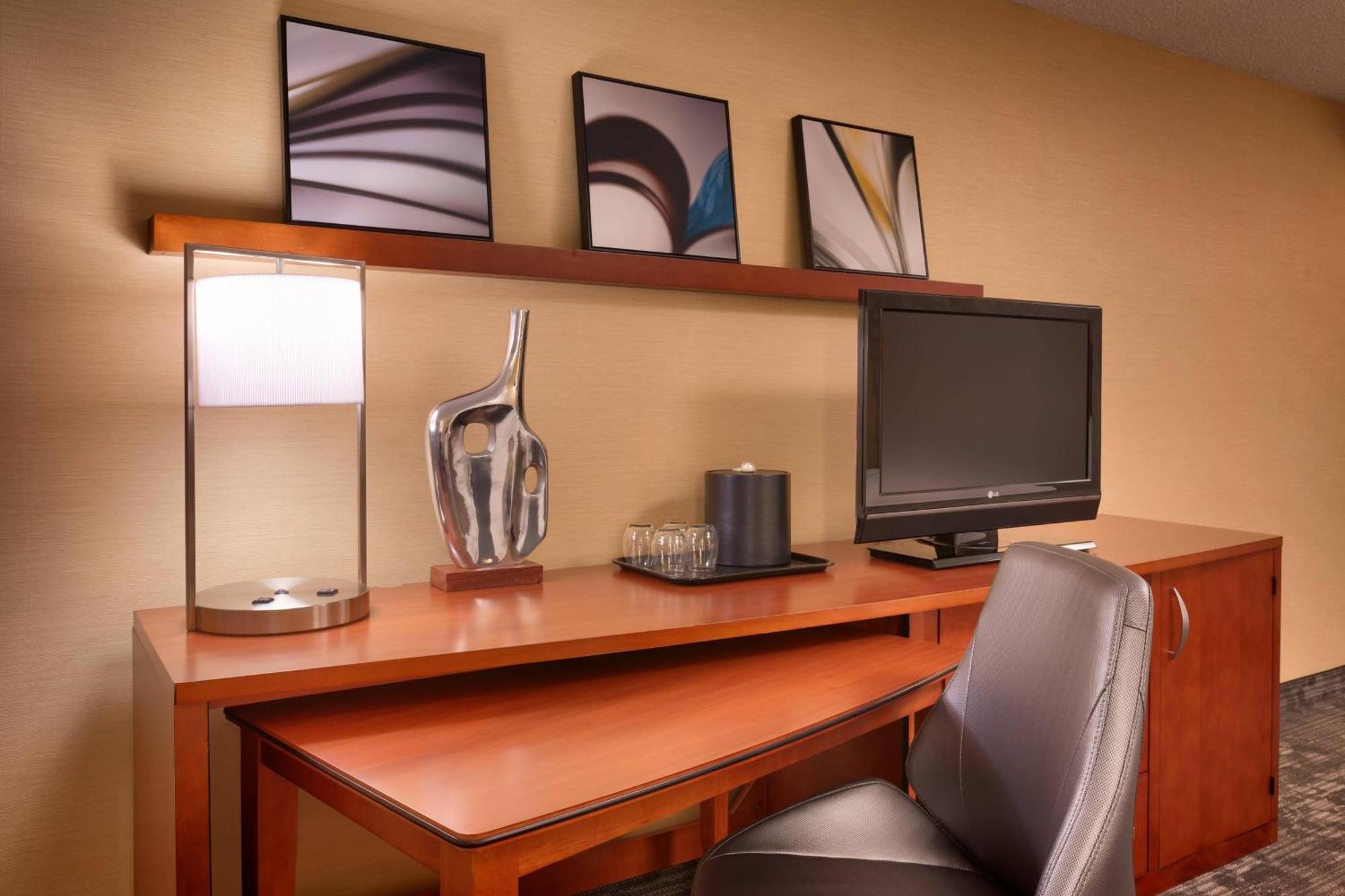 Courtyard By Marriott Salt Lake City Sandy Eksteriør billede