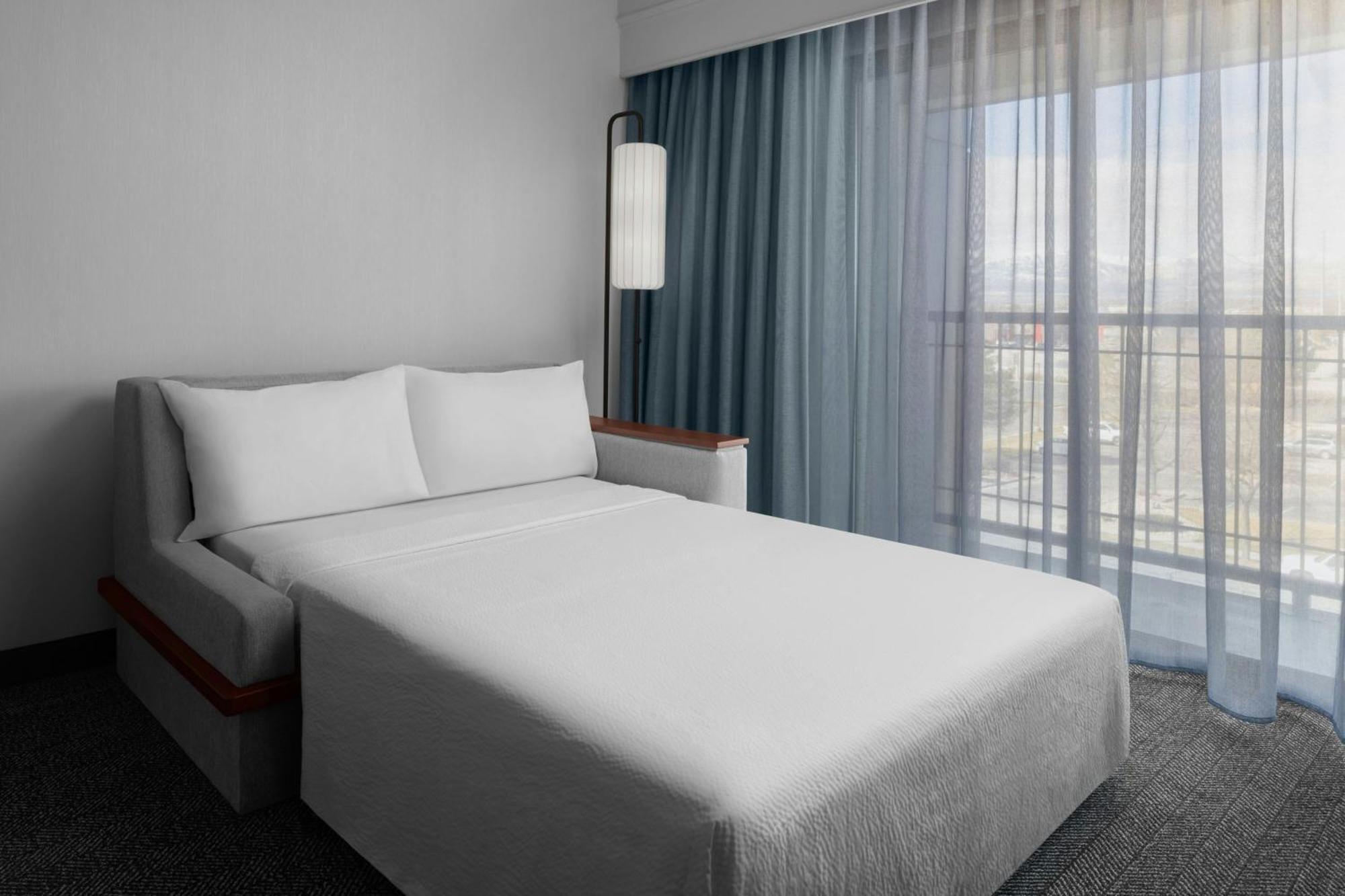 Courtyard By Marriott Salt Lake City Sandy Eksteriør billede