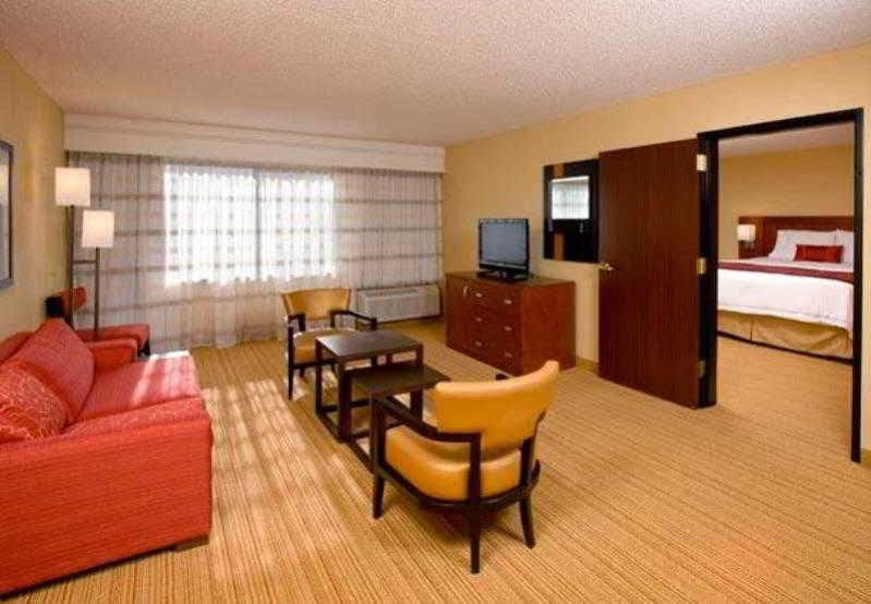 Courtyard By Marriott Salt Lake City Sandy Eksteriør billede
